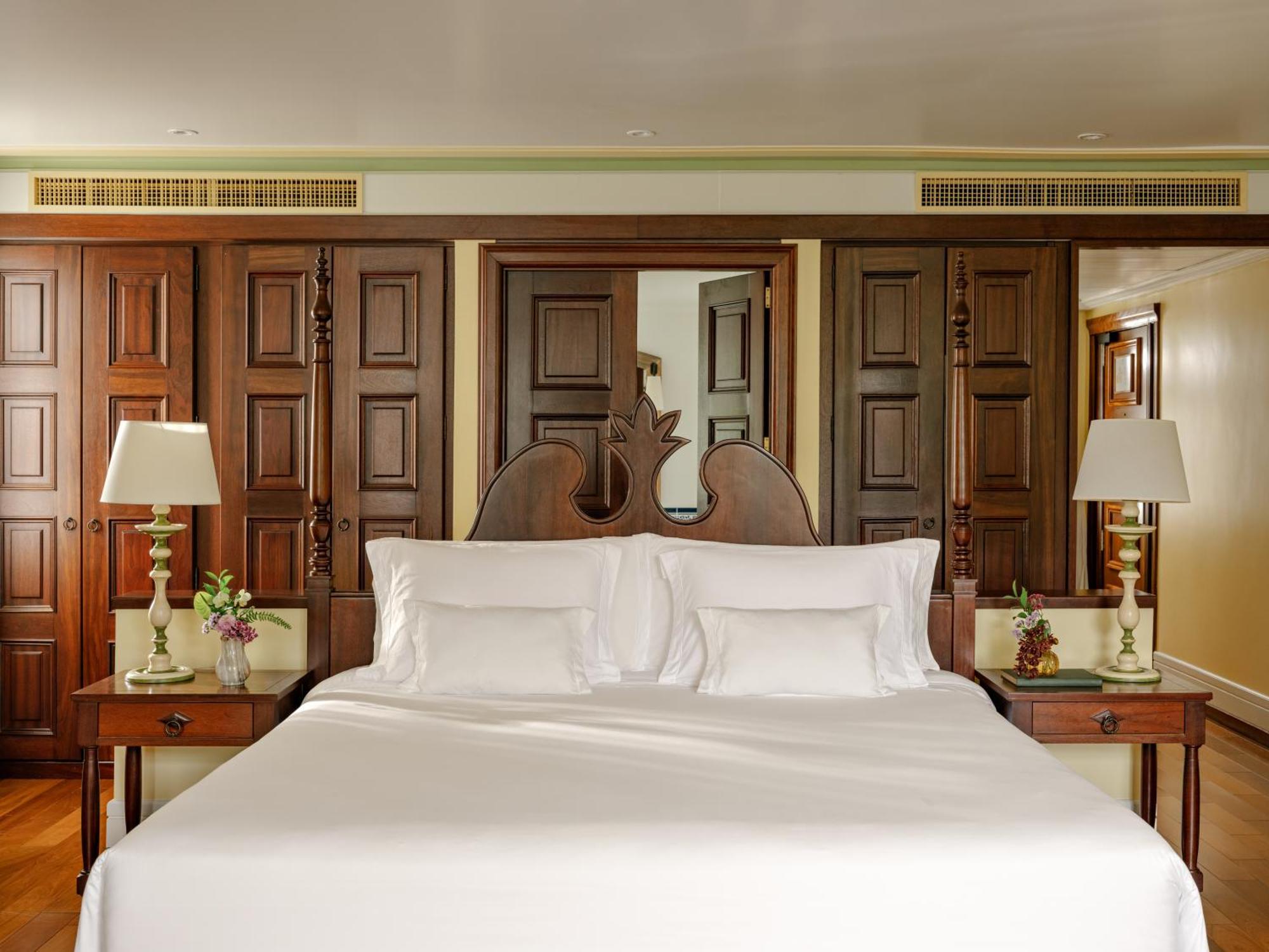 Hotel Das Cataratas, A Belmond Hotel, Iguassu Falls Foz do Iguaçu Exteriör bild A bedroom at the Mandarin Oriental, Bangkok